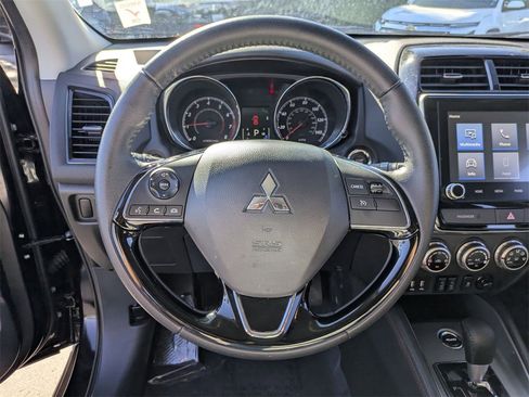 Used 2025 Mitsubishi Outlander Sport SE image 18