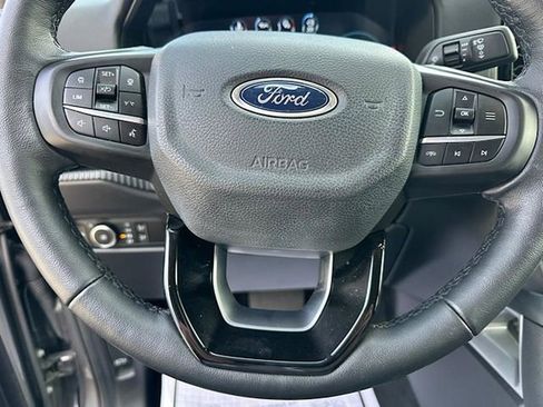 Used 2024 Ford Ranger Lariat w/ Trailer Tow Package image 24