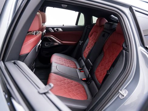 New 2026 BMW X6 M60i image 16