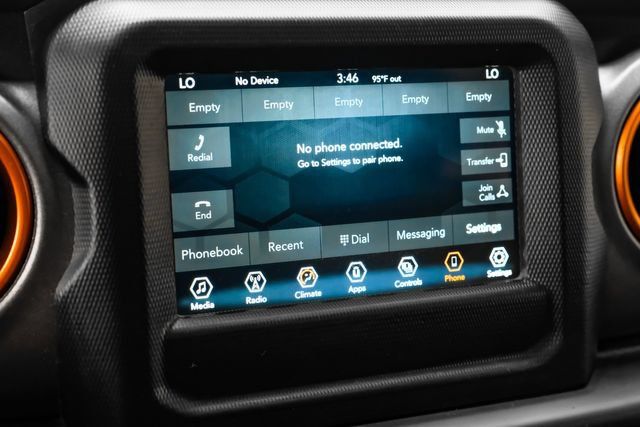 Used 2021 Jeep Gladiator Mojave AWD/4WD image 30
