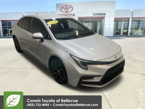Used 2024 Toyota Corolla SE image 7