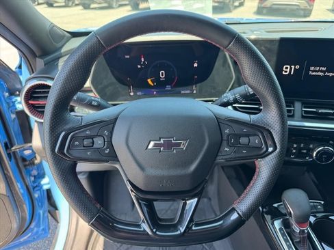 Used 2024 Chevrolet Trax RS FWD image 20