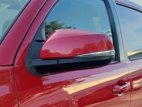 Used 2023 Toyota Tacoma SR5 AWD/4WD image 26