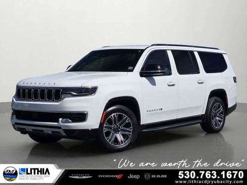 Used 2024 Jeep Wagoneer L Series II image 1