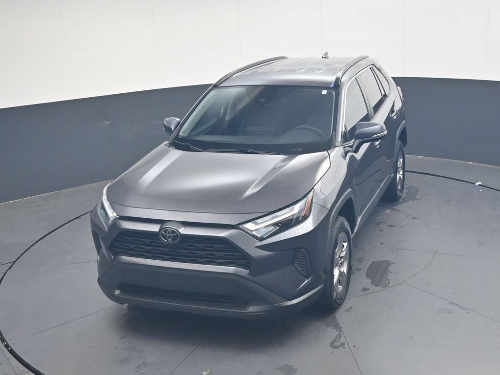Used 2023 Toyota RAV4 XLE FWD image 17