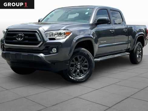 Used 2020 Toyota Tacoma SR5 image 1