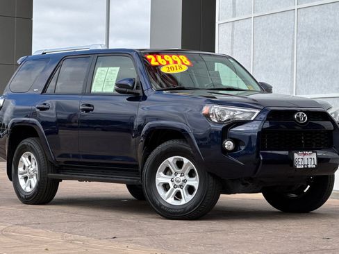 Used 2018 Toyota 4Runner SR5 Premium image 2
