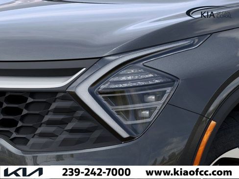 New 2025 Kia Sportage LX image 10