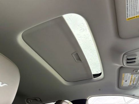 New 2026 Chevrolet Trax ACTIV w/ Sunroof Package FWD image 22