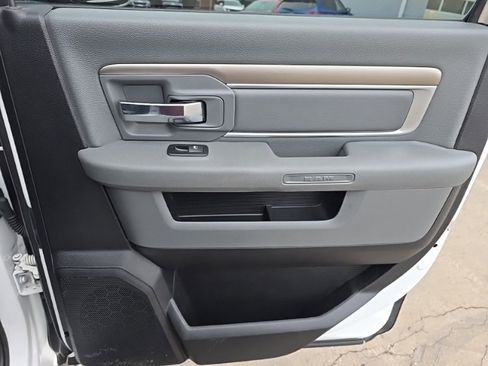 Used 2015 RAM 1500 Big Horn image 28
