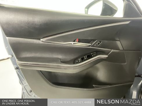 Certified 2022 MAZDA CX-30 AWD 2.5 S w/ Preferred Package image 19