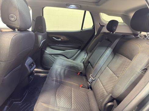 Used 2018 GMC Terrain SLE w/ Driver Convenience Package image 28