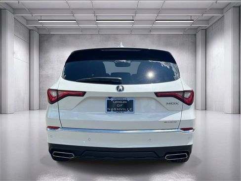 Used 2023 Acura MDX SH-AWD w/ Technology Package image 4