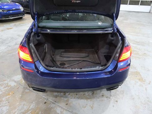 Used 2016 BMW 550i xDrive Sedan image 10