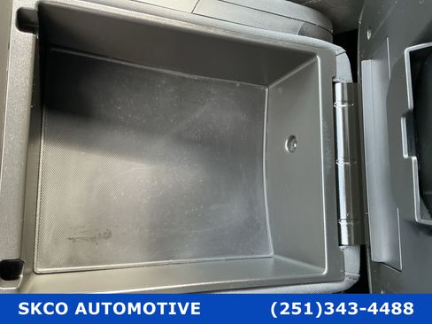 Used 2020 Chevrolet Silverado 1500 RST AWD/4WD image 22