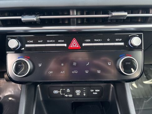Used 2025 Hyundai Tucson SEL FWD image 23