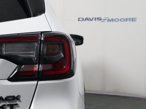 Used 2022 Subaru Outback Onyx Edition XT image 6