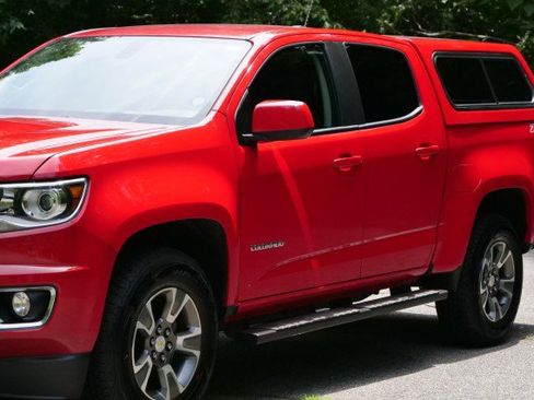 Used 2015 Chevrolet Colorado Z71 AWD/4WD image 33