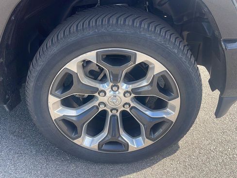 Used 2020 RAM 1500 Limited AWD/4WD image 9