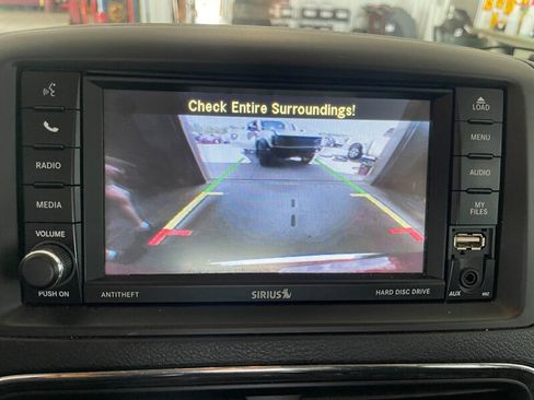 Used 2017 Dodge Grand Caravan SE w/ Power Window Group FWD image 16