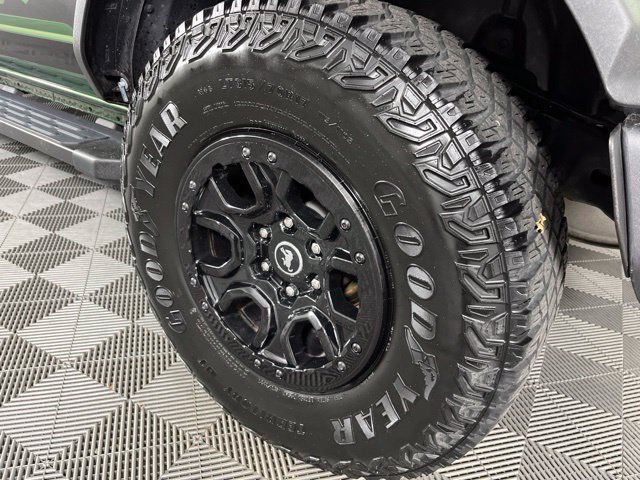 Used 2023 Ford Bronco Wildtrak AWD/4WD image 14