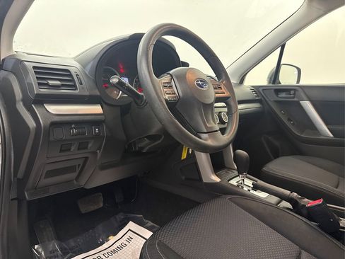 Used 2015 Subaru Forester 2.5i w/ Popular Package #2 AWD/4WD image 39