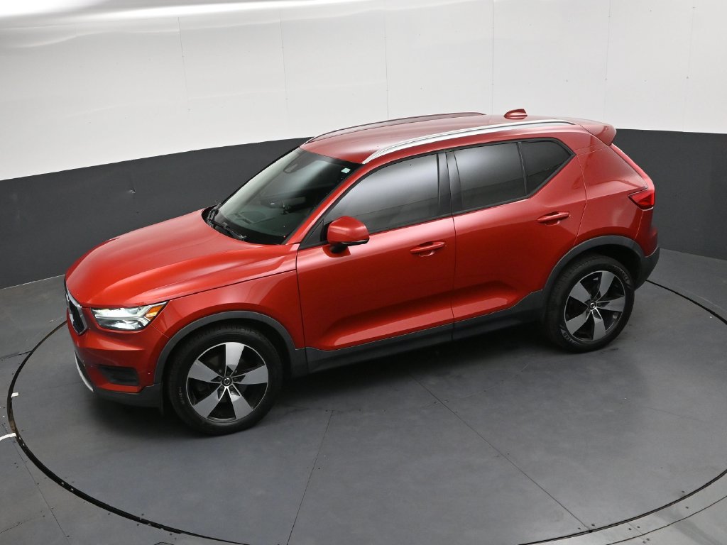 Used 2019 Volvo XC40 T4 Momentum FWD image 23