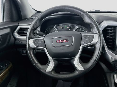 Used 2021 GMC Acadia SLE w/ Driver Convenience Package FWD image 18