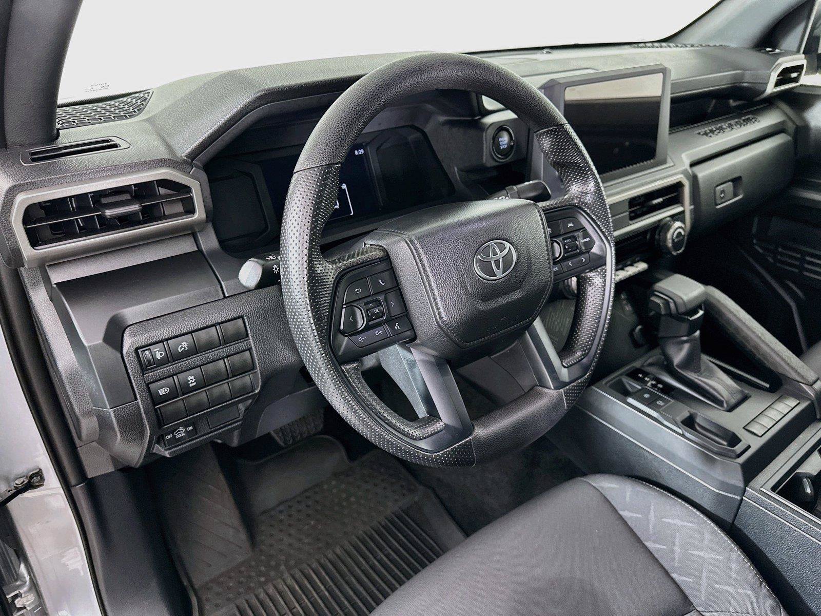 Used 2024 Toyota Tacoma SR RWD image 22