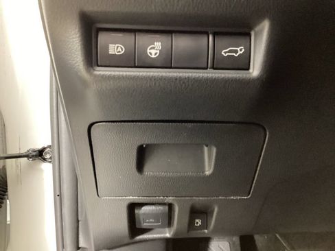 Used 2024 Toyota Grand Highlander AWD image 19