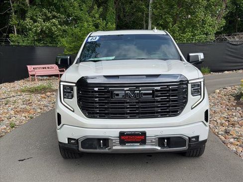 Used 2023 GMC Sierra 1500 Denali Ultimate AWD/4WD image 8