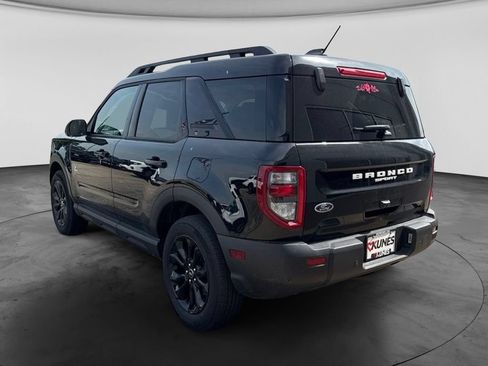Used 2025 Ford Bronco Sport Outer Banks AWD/4WD image 8