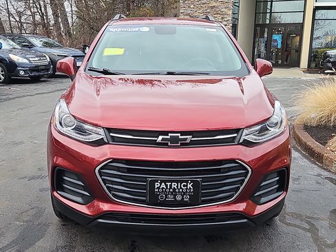 Used 2022 Chevrolet Trax LT w/ Driver Confidence Package image 21