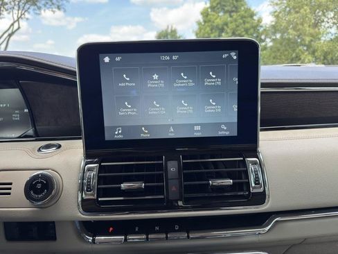 Used 2018 Lincoln Navigator L Reserve w/ Technology Package AWD/4WD image 30