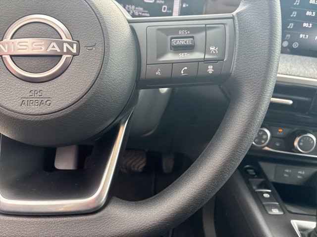 Used 2026 Nissan Kicks S FWD image 23