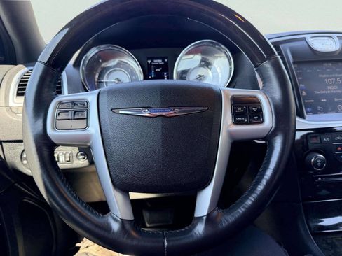 Used 2014 Chrysler 300 C w/ Light Group AWD/4WD image 29