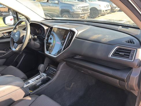 Used 2024 Subaru Ascent Premium w/ Convenience Package AWD/4WD image 21