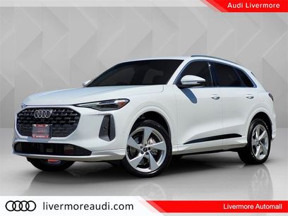 New 2025 Audi Q5 Premium Plus