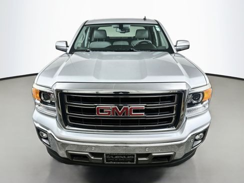 Used 2014 GMC Sierra 1500 SLT w/ SLT Crew Cab Value Package AWD/4WD image 2