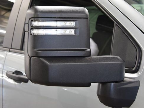 Used 2024 Chevrolet Silverado 3500 W/T image 18