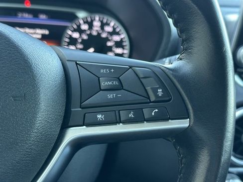 Certified 2022 Nissan Sentra SV image 18