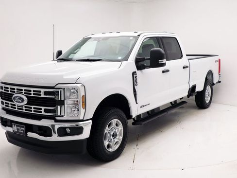 New 2026 Ford F250 XLT w/ Snow Plow Prep Package image 5