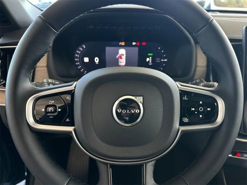 New 2026 Volvo XC90 T8 Plus w/ Protection Package Premier image 24