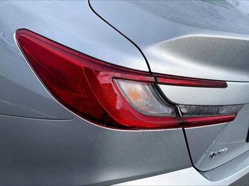 Used 2025 Toyota Camry LE w/ Convenience Package image 27