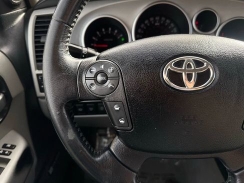 Used 2008 Toyota Sequoia Limited image 34