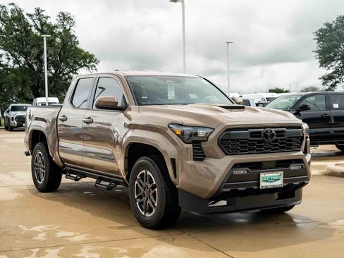 New 2026 Toyota Tacoma TRD Sport RWD image 4