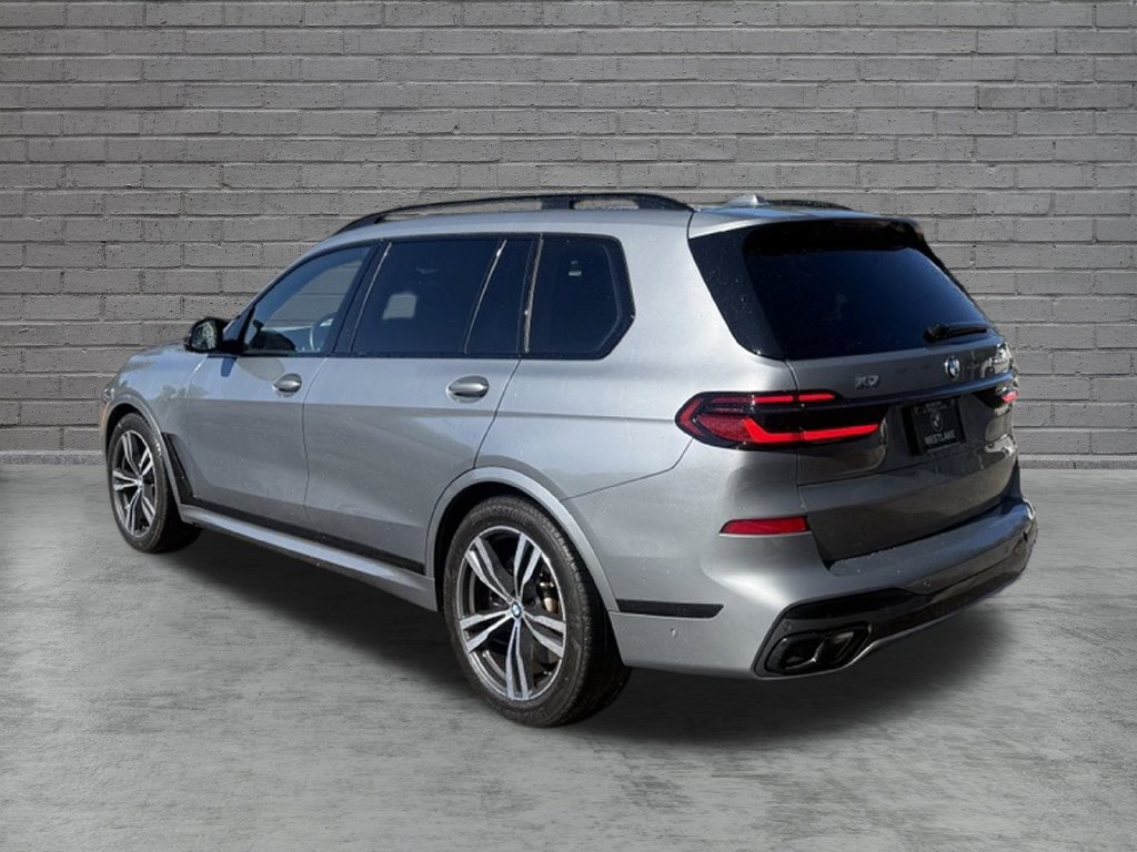 Used 2025 BMW X7 M60i w/ Climate Comfort Package AWD/4WD image 5