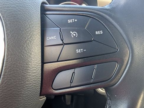 Used 2023 Dodge Charger SXT image 18