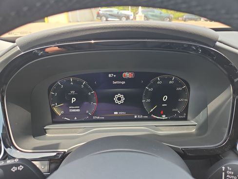 Used 2026 INFINITI QX60 Luxe w/ Cargo Package image 12