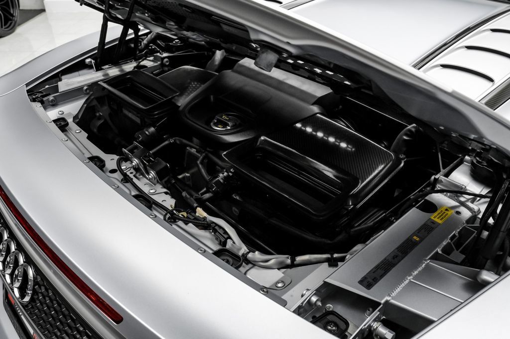 Used 2018 Audi R8 V10 AWD/4WD image 52